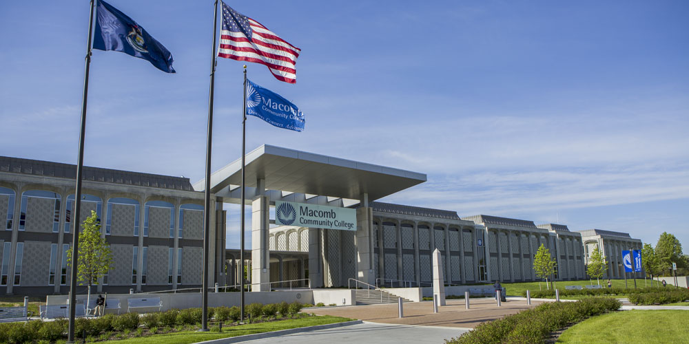 macomb south campus entrance