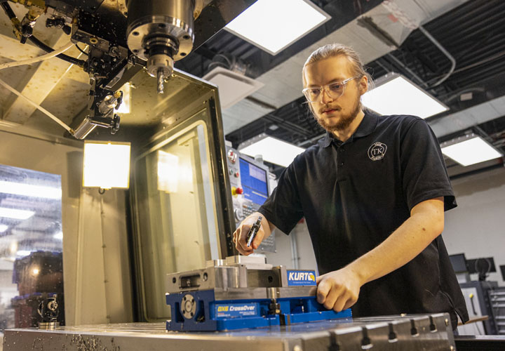 Register for Workforce and Continuing Education Programs/Classes