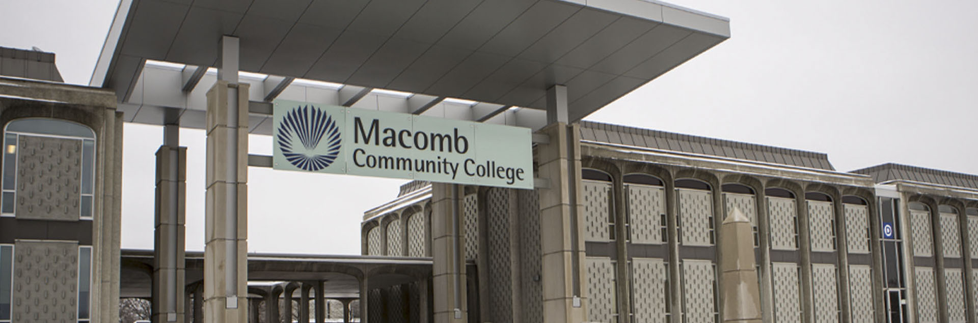 Macomb Community College South Campus Entrance